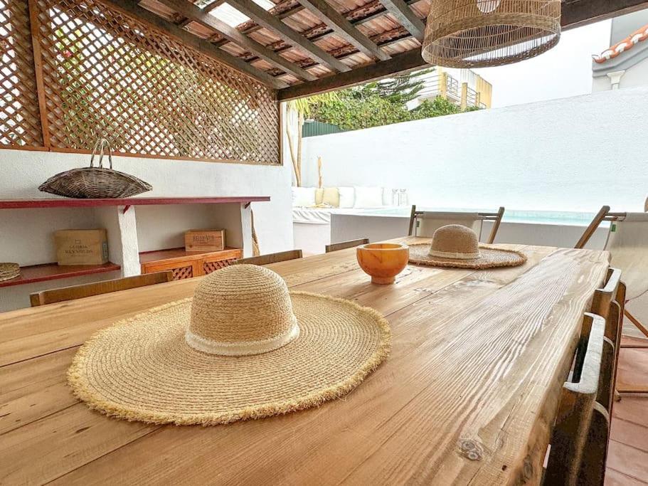 Costa House With Pool By Homeful Homes